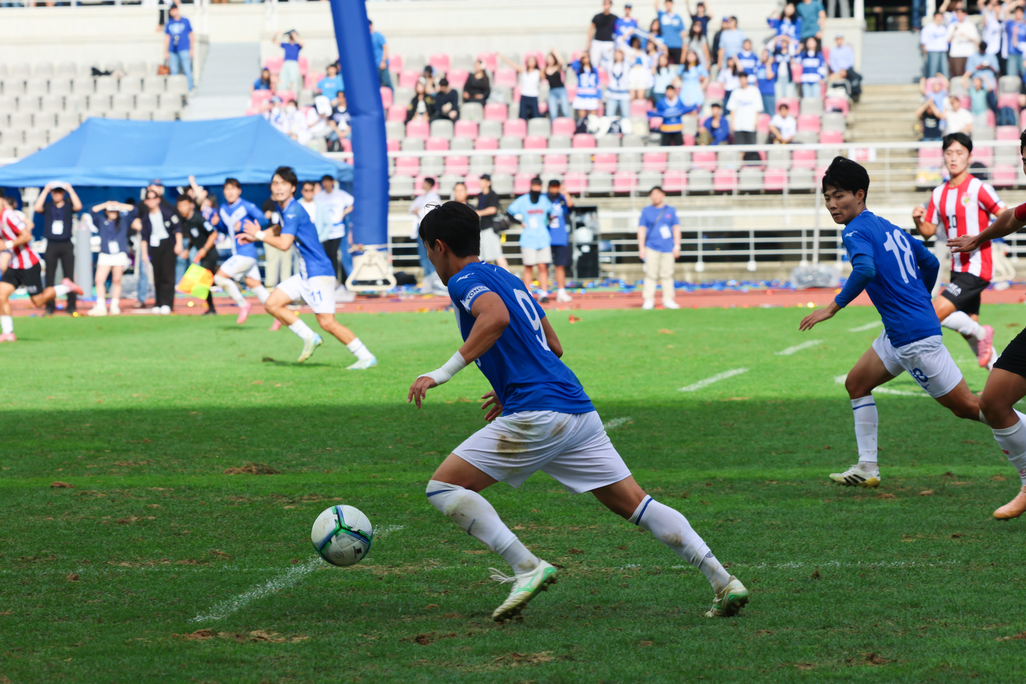 2025 정기 연고전 보도 사진전 상세 이미지 61